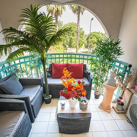 Le Marina Vue Canal, Parking Et Plage Apartment